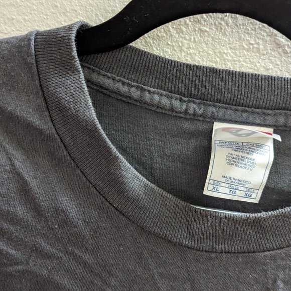 Mid 90's Monty Python T-shirt - I Fart In Your General Direction - Picture 4 of 6